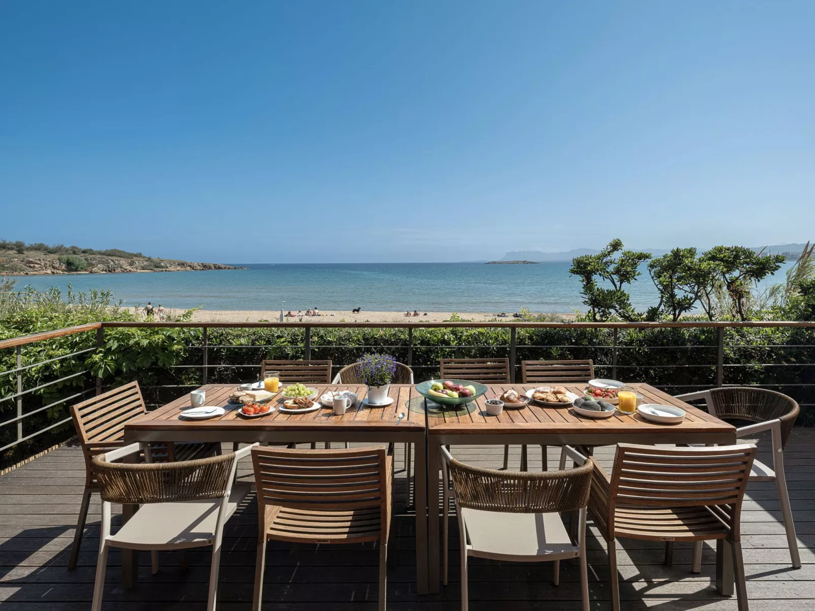 Am Strand mit Pool für eine oder zwei Familien-Buiten
