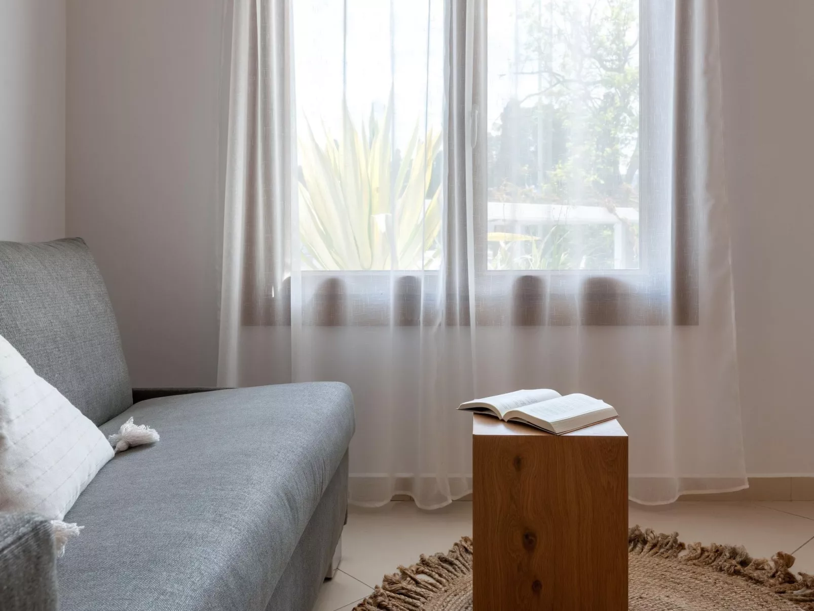 Schöne weiße Ferienvilla Liebe-Binnen