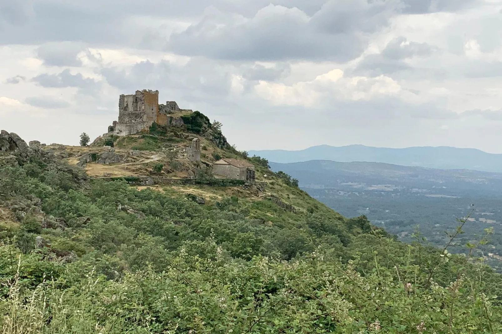 Casa de Pueblo "Rodrigo" Sierra de Gata Cáceres-Gebieden zomer 5km