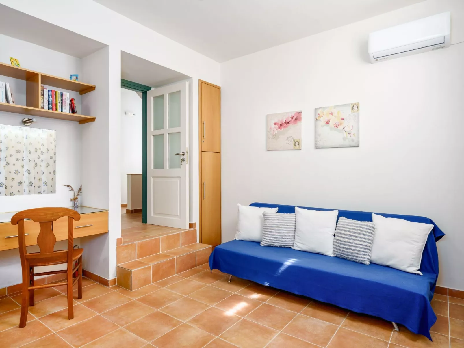 Villa aus Stein, privater Pool, BBQ 30m zum Strand-Binnen