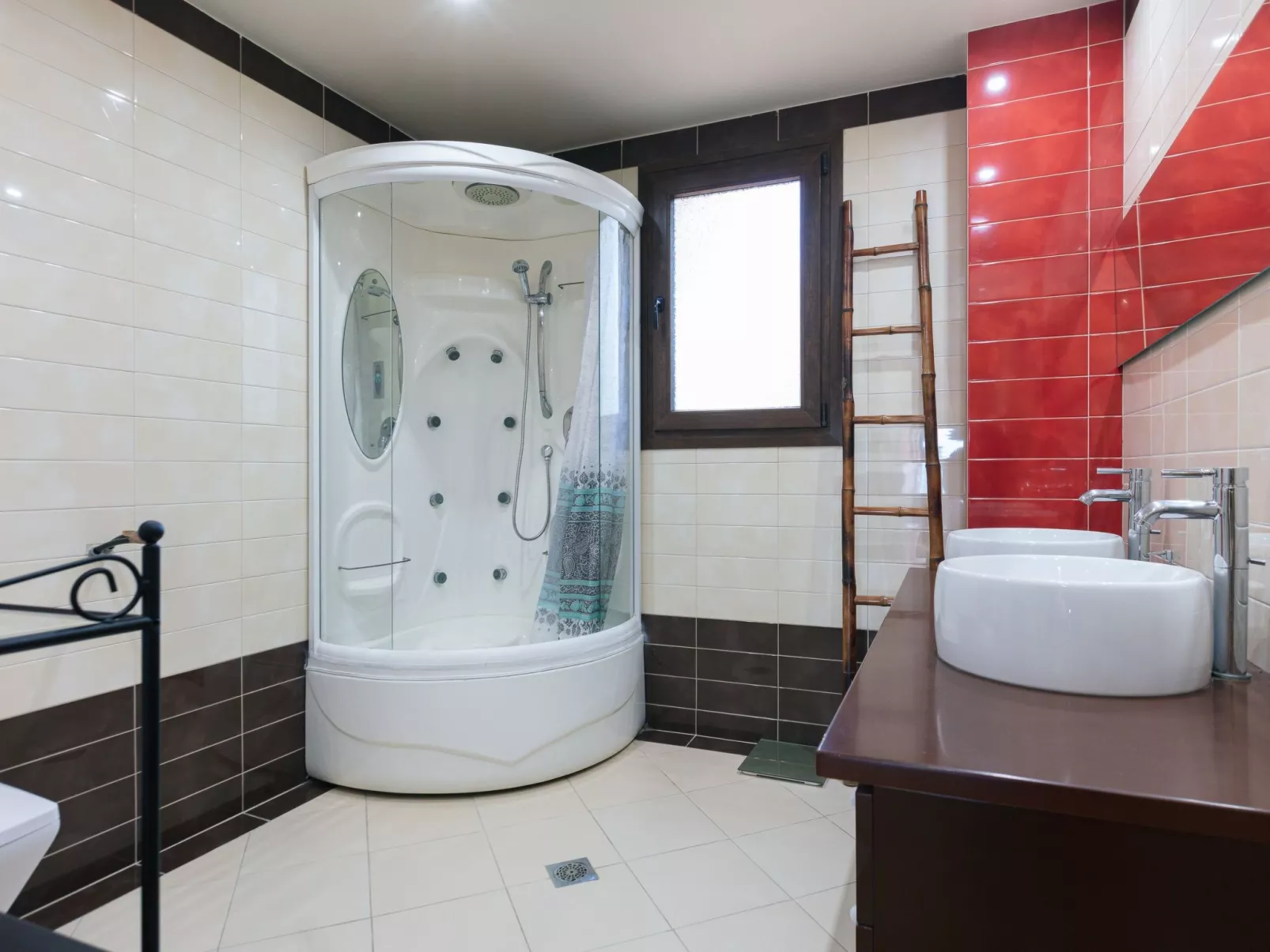 Villa, Privater Pool Gehweite zu Annehmlichkeiten-Image-tags.info