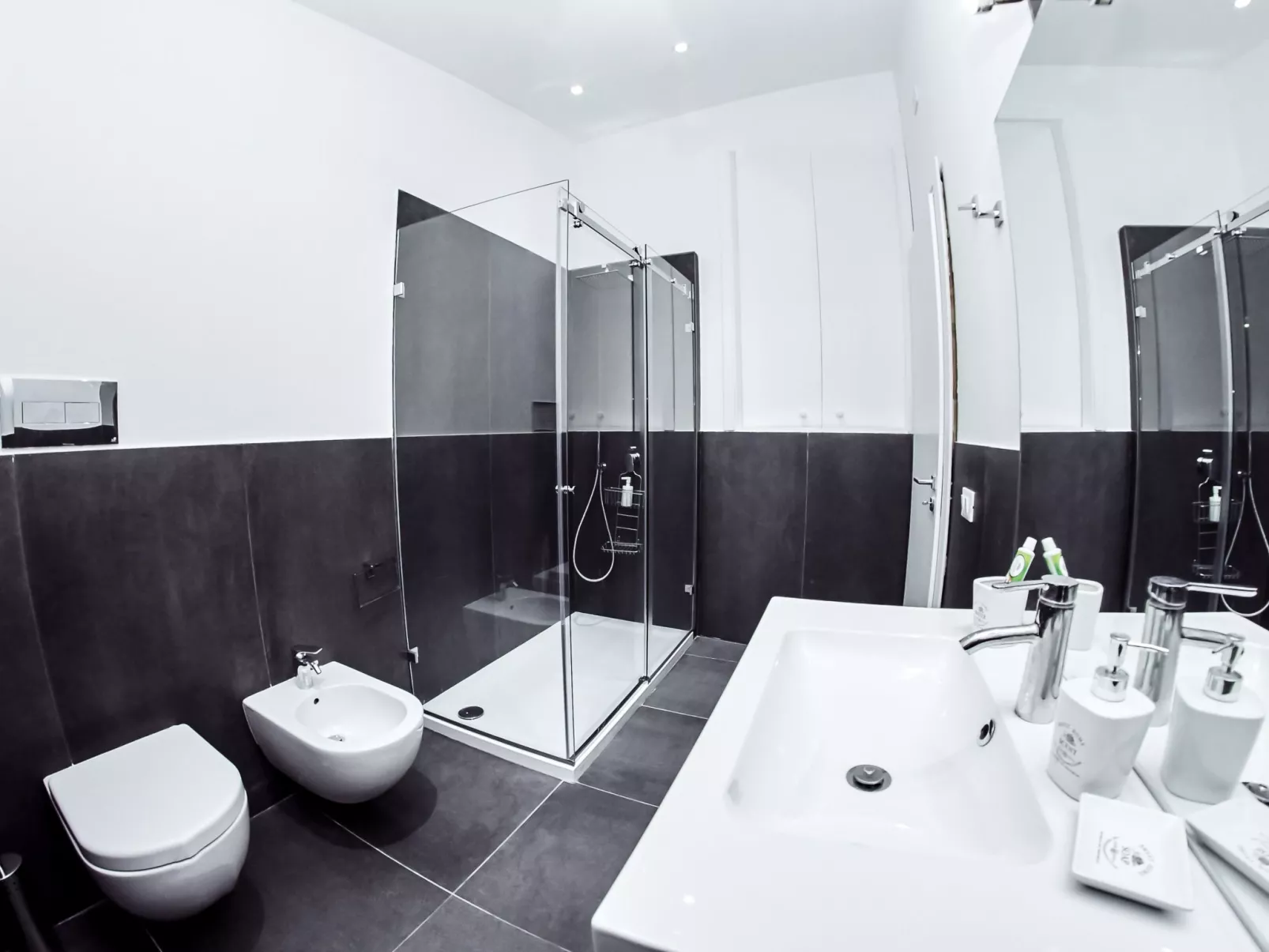 Wohnung 'Maestri' mit privatem Garten-Binnen