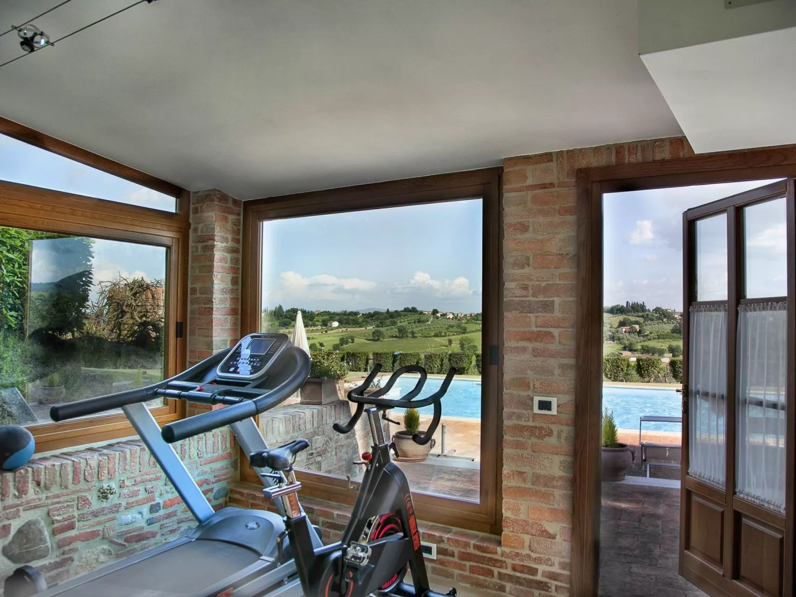 Belvedere B4' Wohnung mit Gemeinschaftspool-Binnen