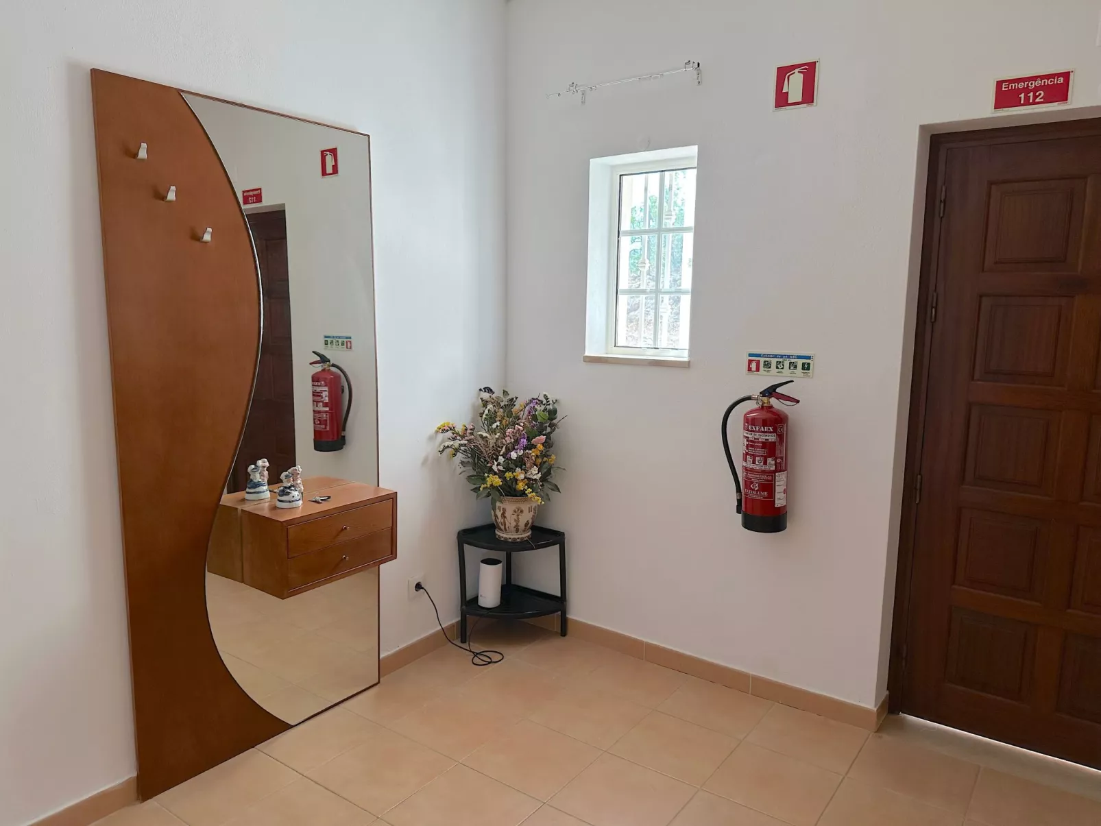 Anwesen mit eigenem Pool-Image-tags.info