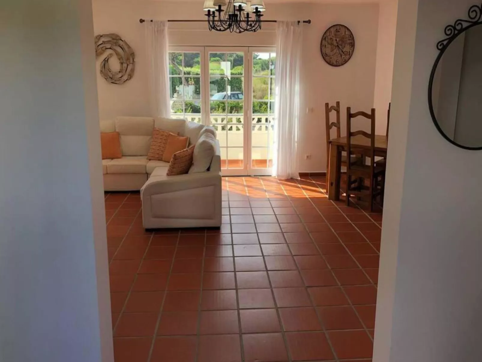 Atmen Sie die Meeresbrise in Praia Del Rey ein-Image-tags.info