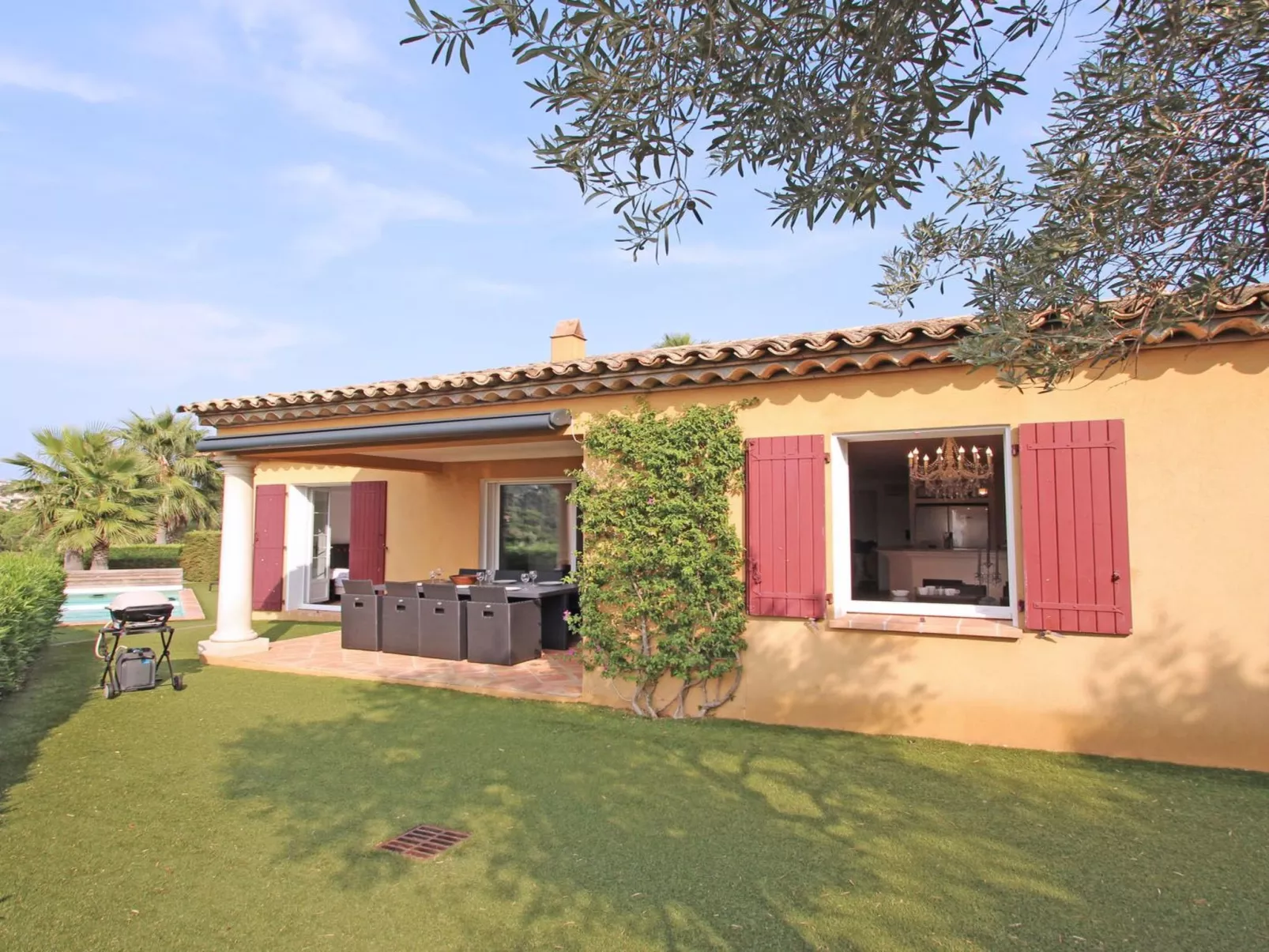 Villa Beauchene - Privates Schwimmbad - Klimaanlage - Buiten