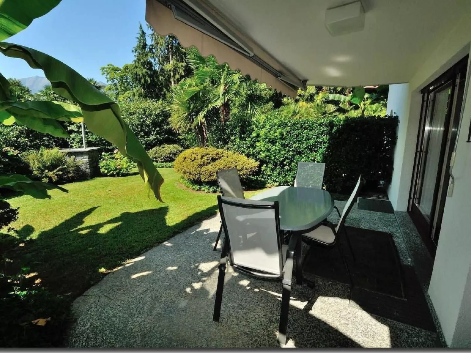 Barbara's best place-Buiten