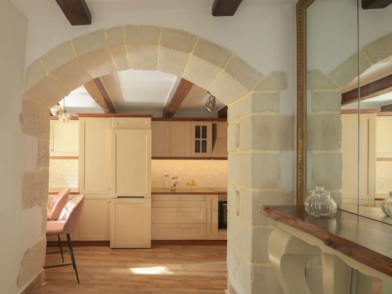 Nicole Villa - "Kostenloser" beheizter Pool, Village Escape-Binnen