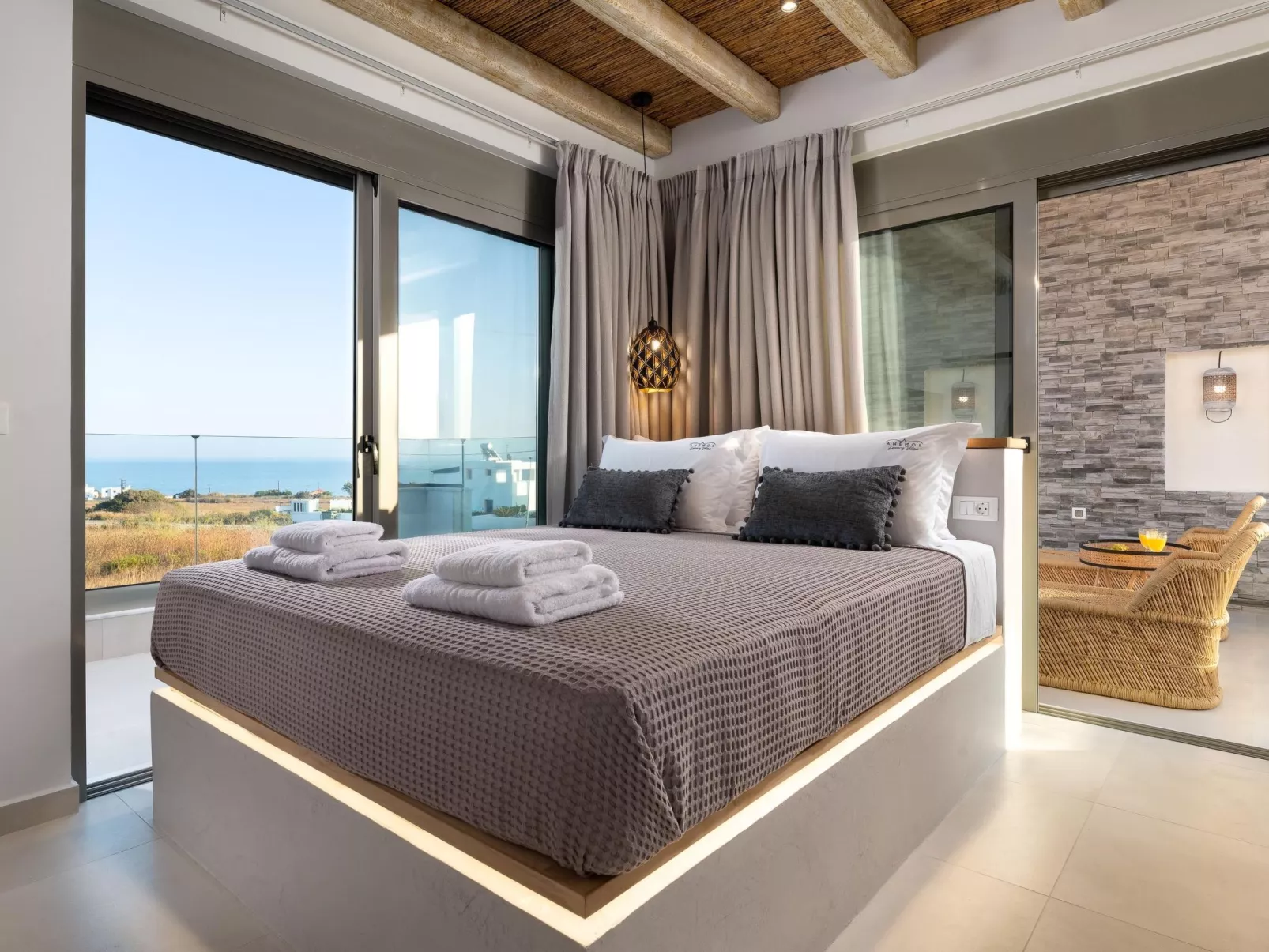 Villa Pounentis auf einem Hügel in Lachania-Image-tags.info