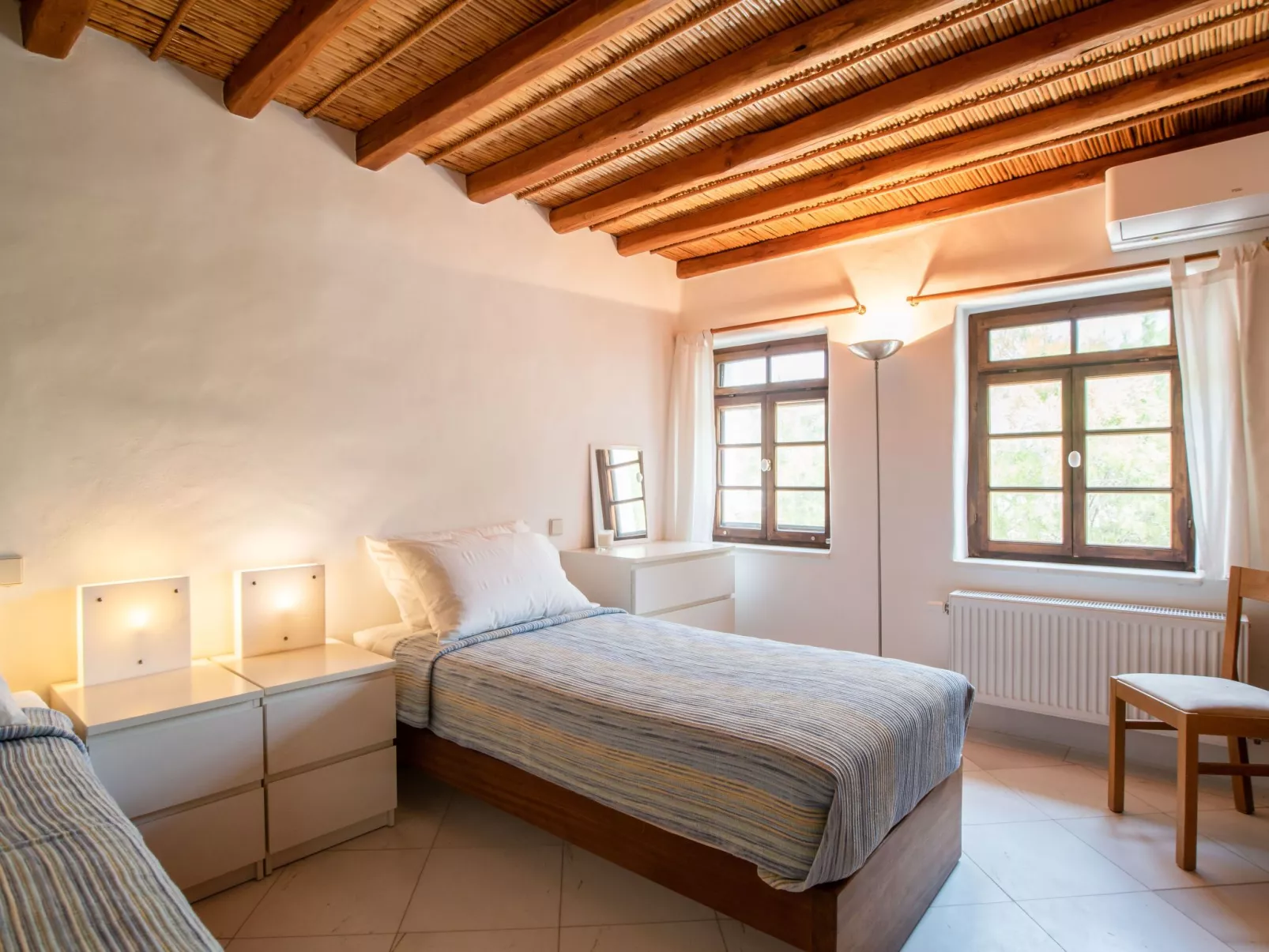 Die Villa und das Atelier des Bildhauers - Binnen