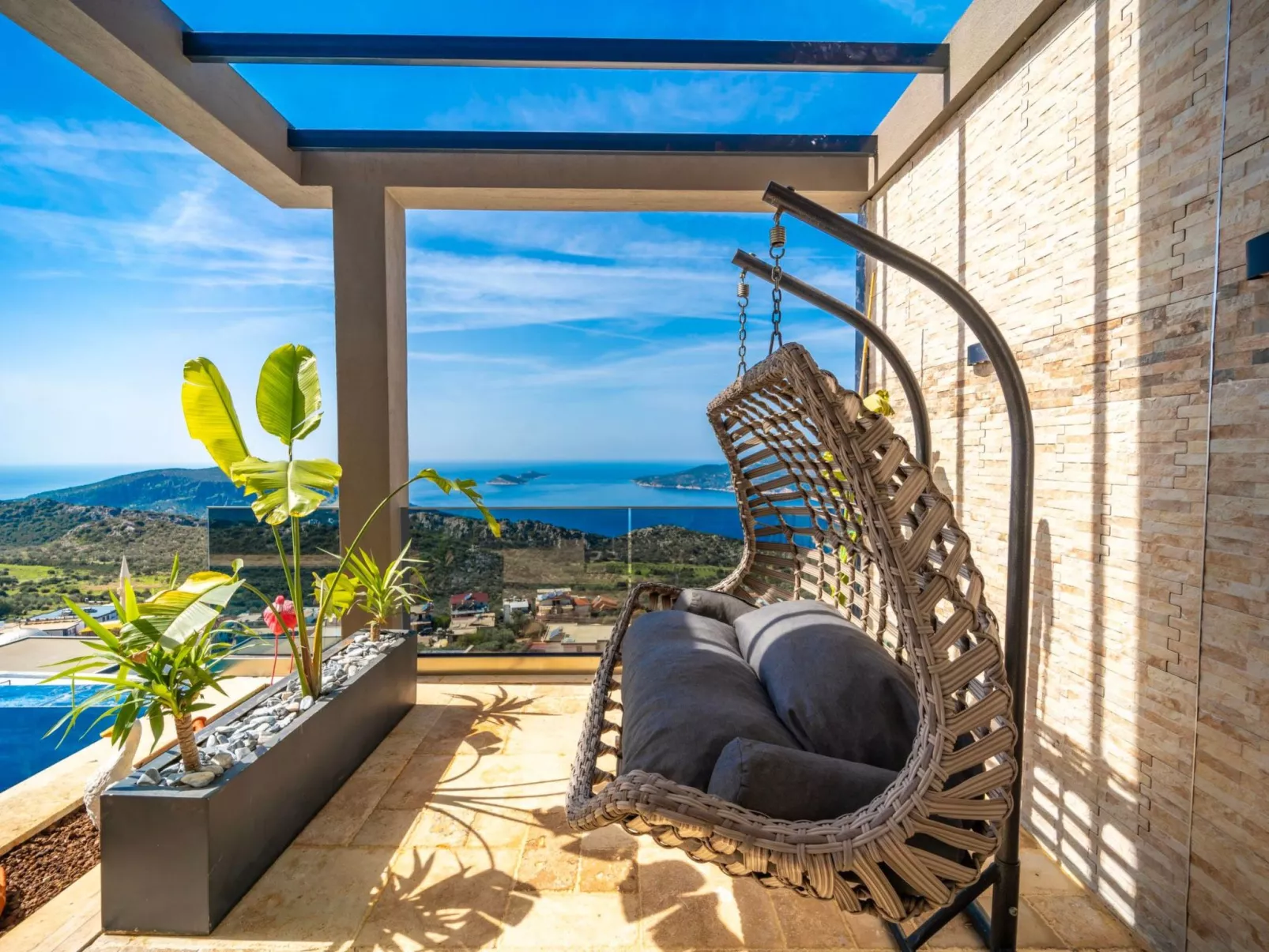 Moderne Luxusvilla mit Meerblick-Buiten