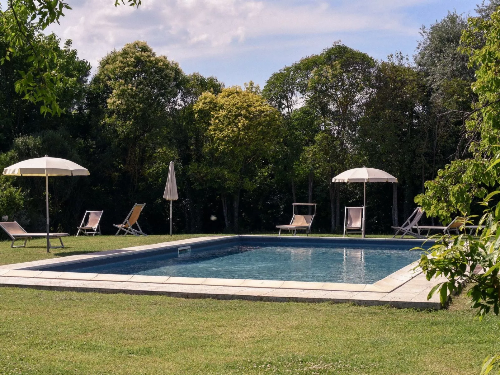 Wohnung 'Molinello pini' mit Schwimmbad-Buiten