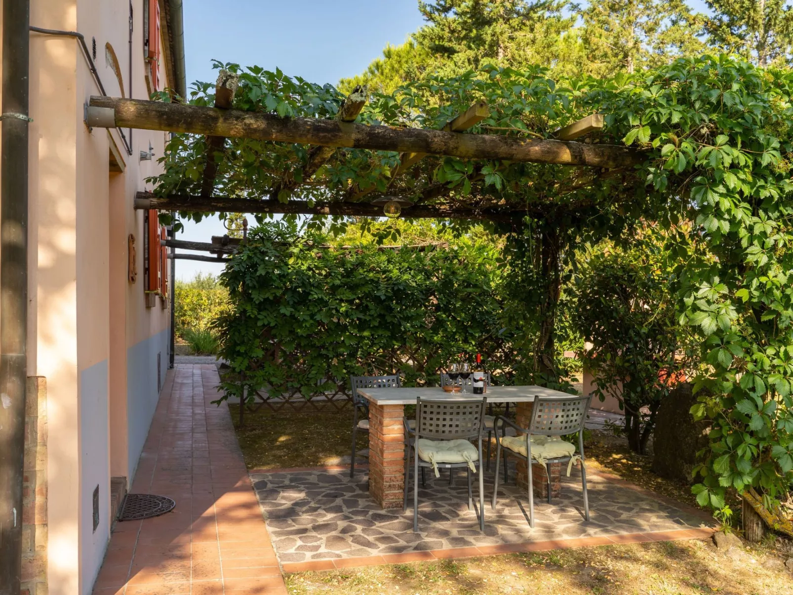 "Ciclamino Canale-Buiten