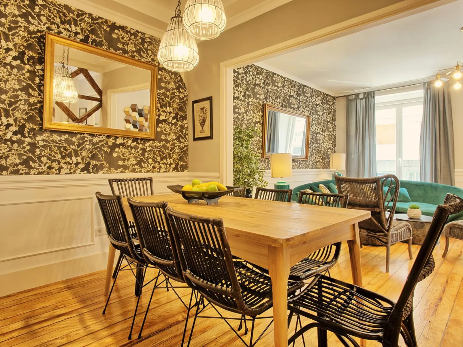 Angel's Chic Duplex-Image-tags.info