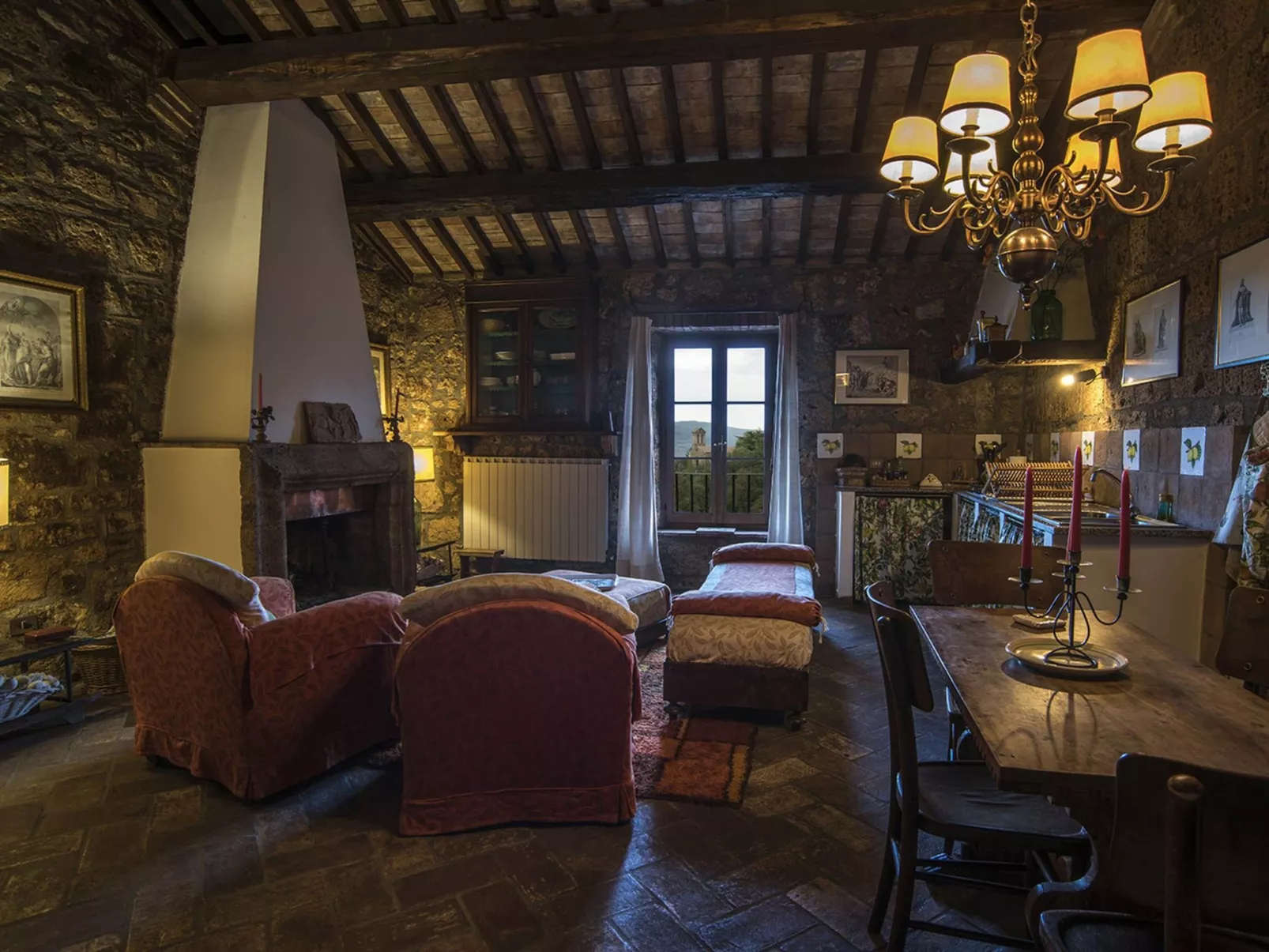 Romantische Unterkunft, in einem Schloss, mit Schwimmbad