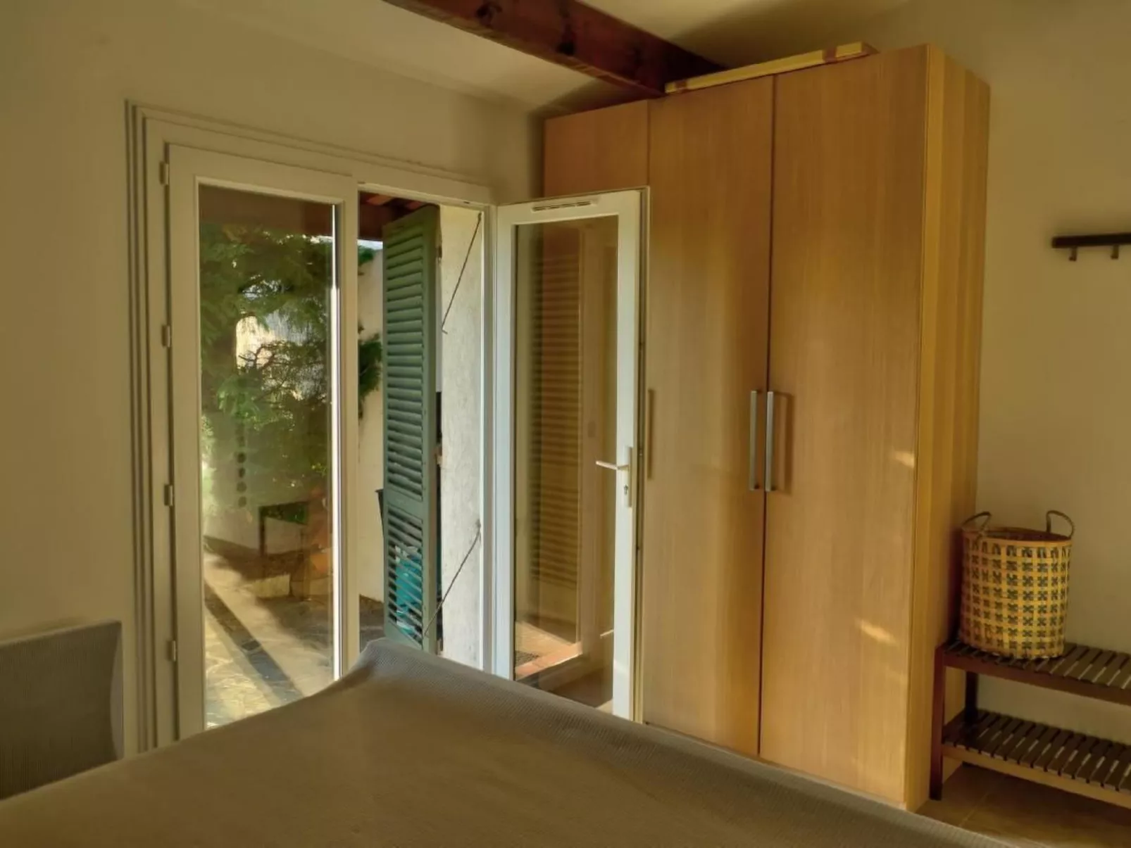 Valcros-Image-tags.info