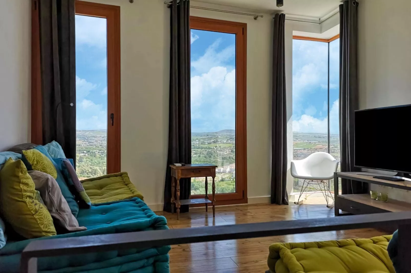Casa la Peña-Woonkamer