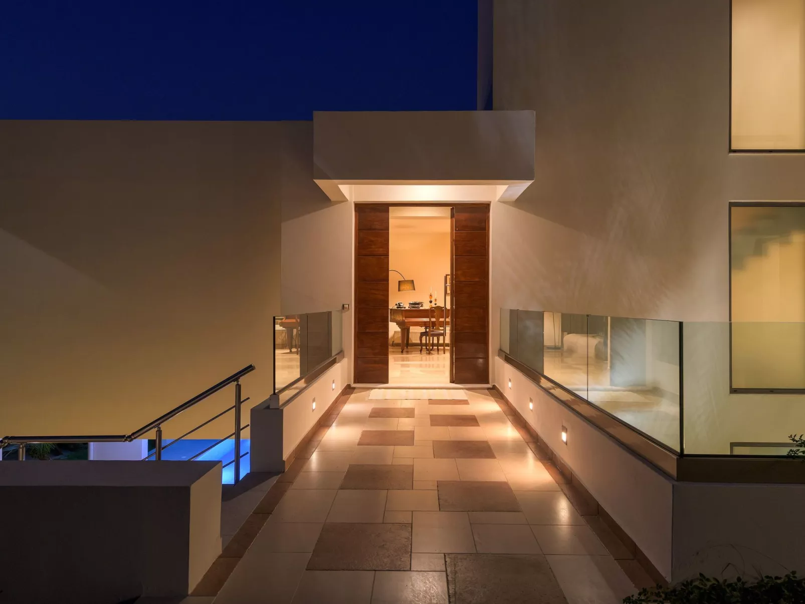 Ixian Hilltop Villa-Buiten