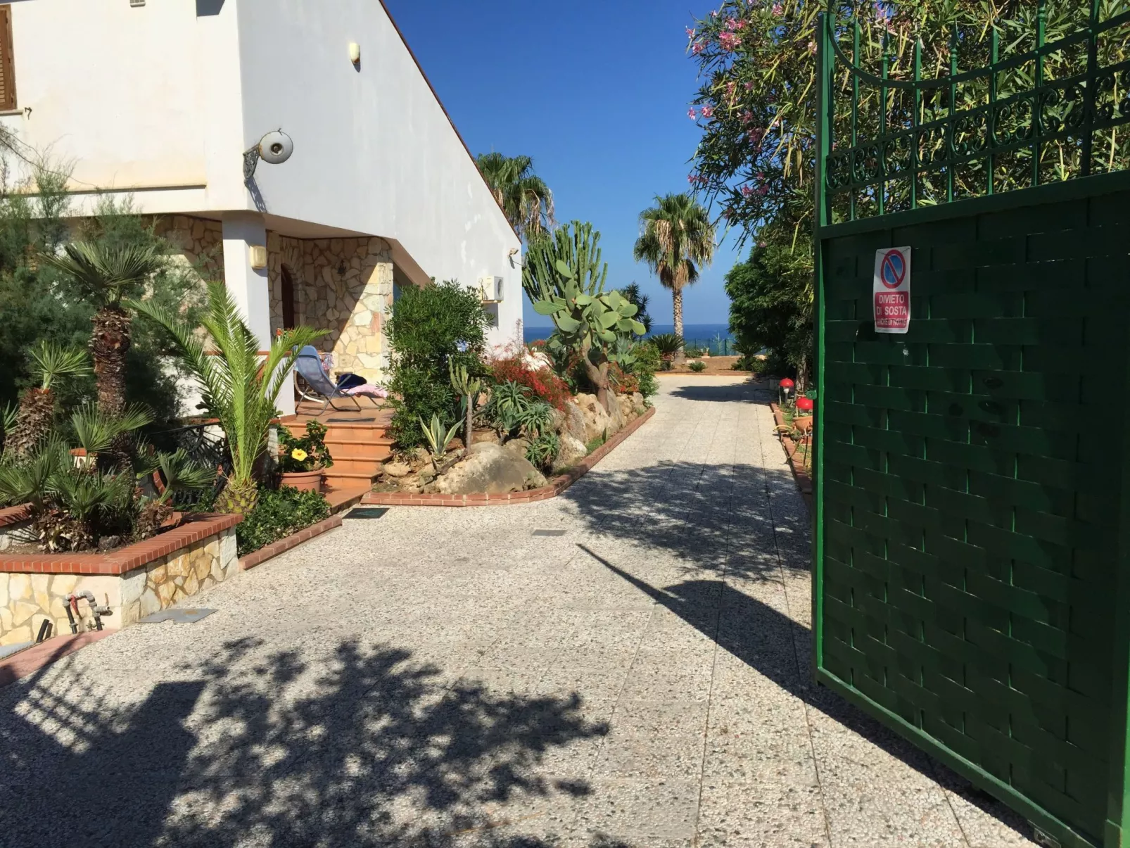 Villa Gina in Trappeto-Buiten