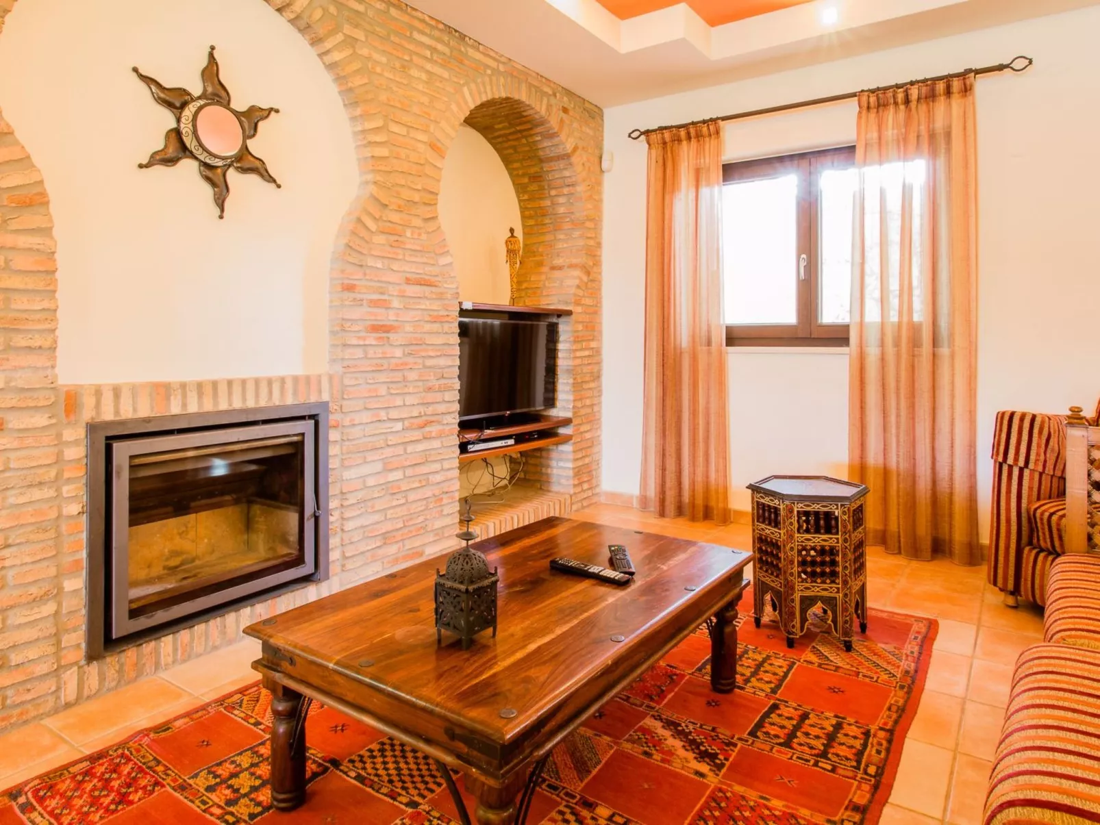 Mouraria, beeindruckende Villa im maurischen Stil-Image-tags.info