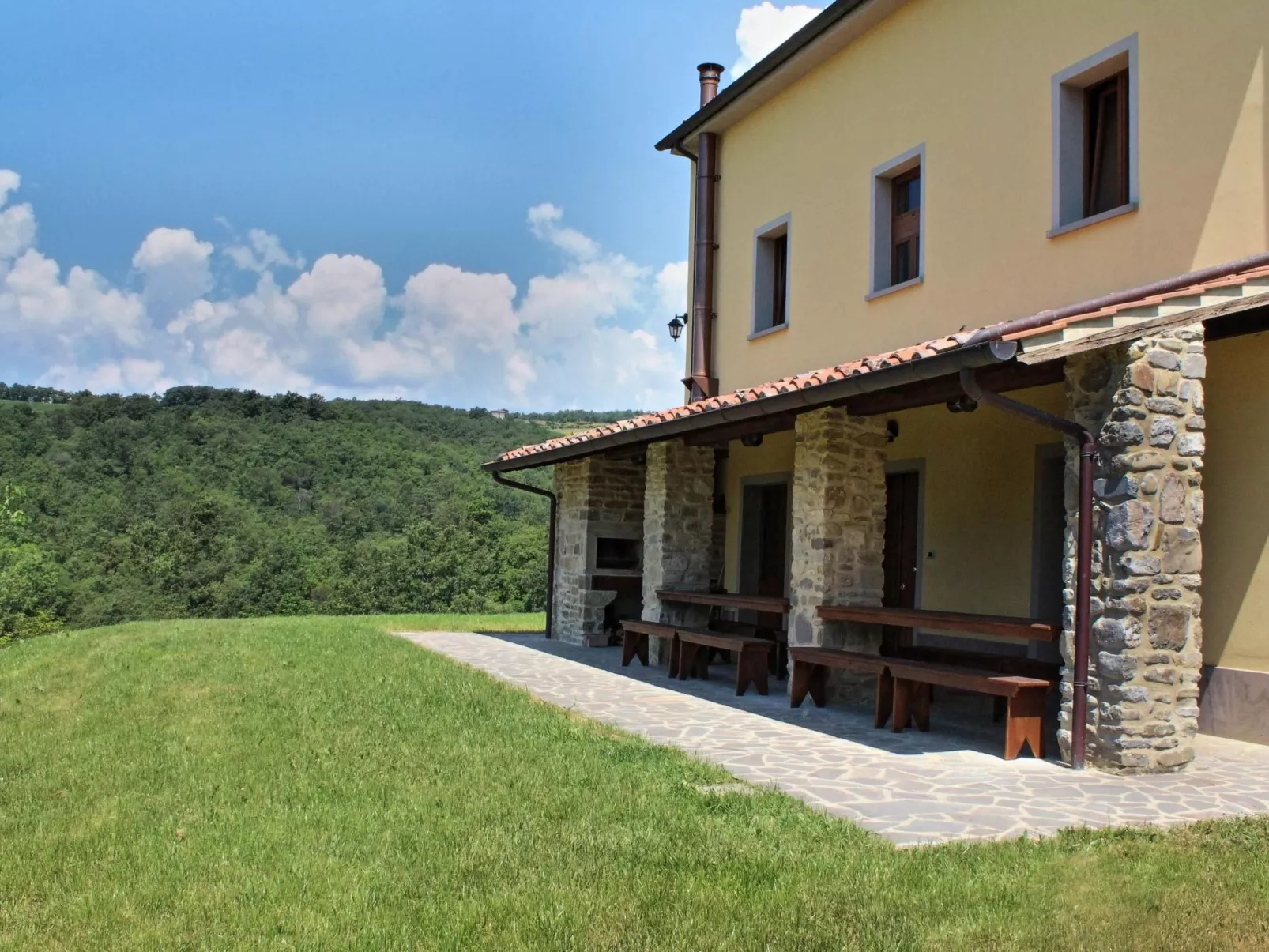 Villa Cantone mit beheiztem Pool