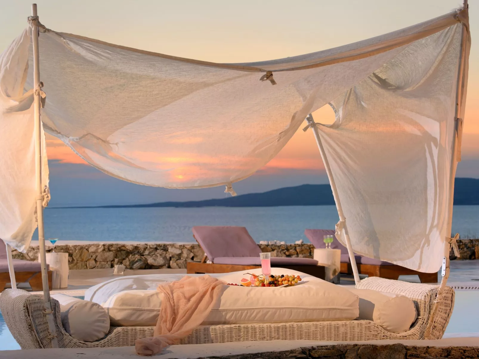 SUPERB BEACH ACCESS LUXURY SEA VILLA POOL by Calypso Sunset-Buiten