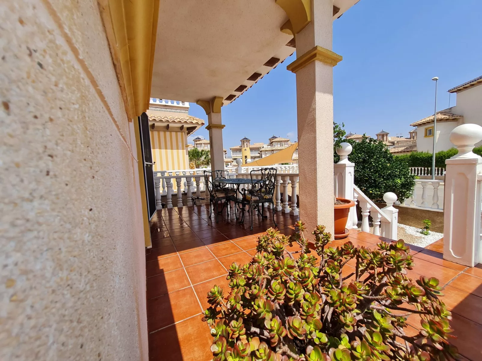 Schönes Ferienhaus Casa Juan mit Pool - Buiten