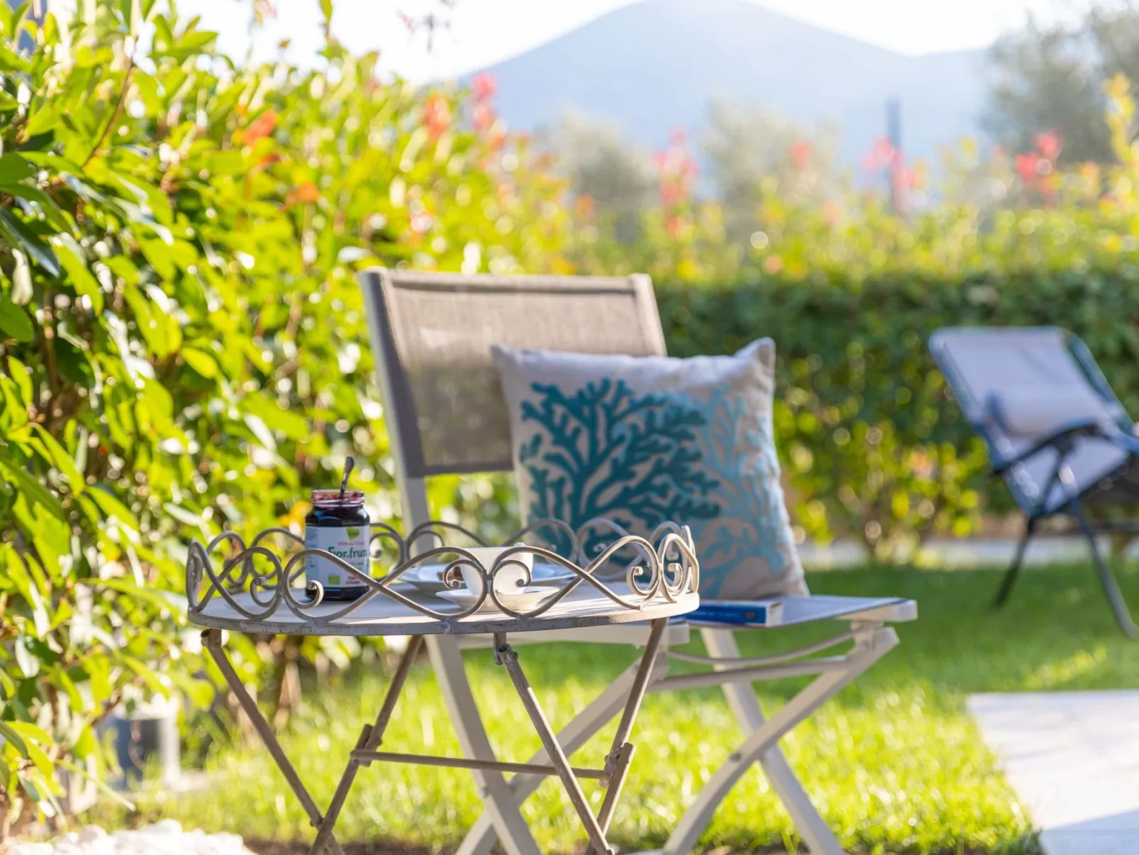 Perla Abernathy - Haus mit Pool und Garten-Buiten