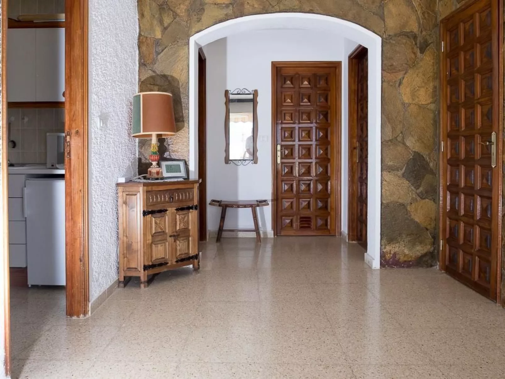 Strandnahes Haus mit Terrasse zum Sonnenuntergang - Binnen
