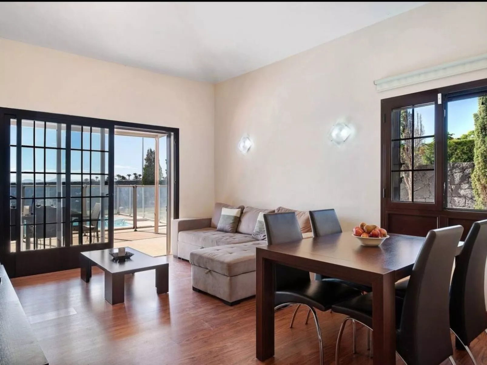 Villa Abuelo Paco - Privater beheizter Pool-Binnen