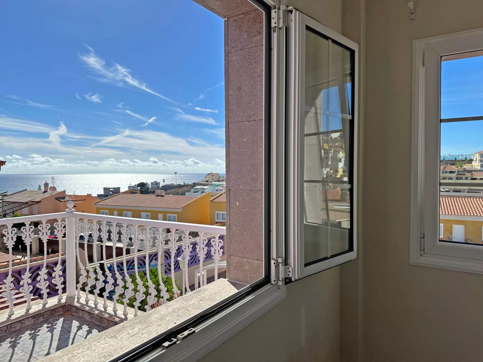 Villa "Esmeralda" mit Garten, Grill und Terrasse-Buiten