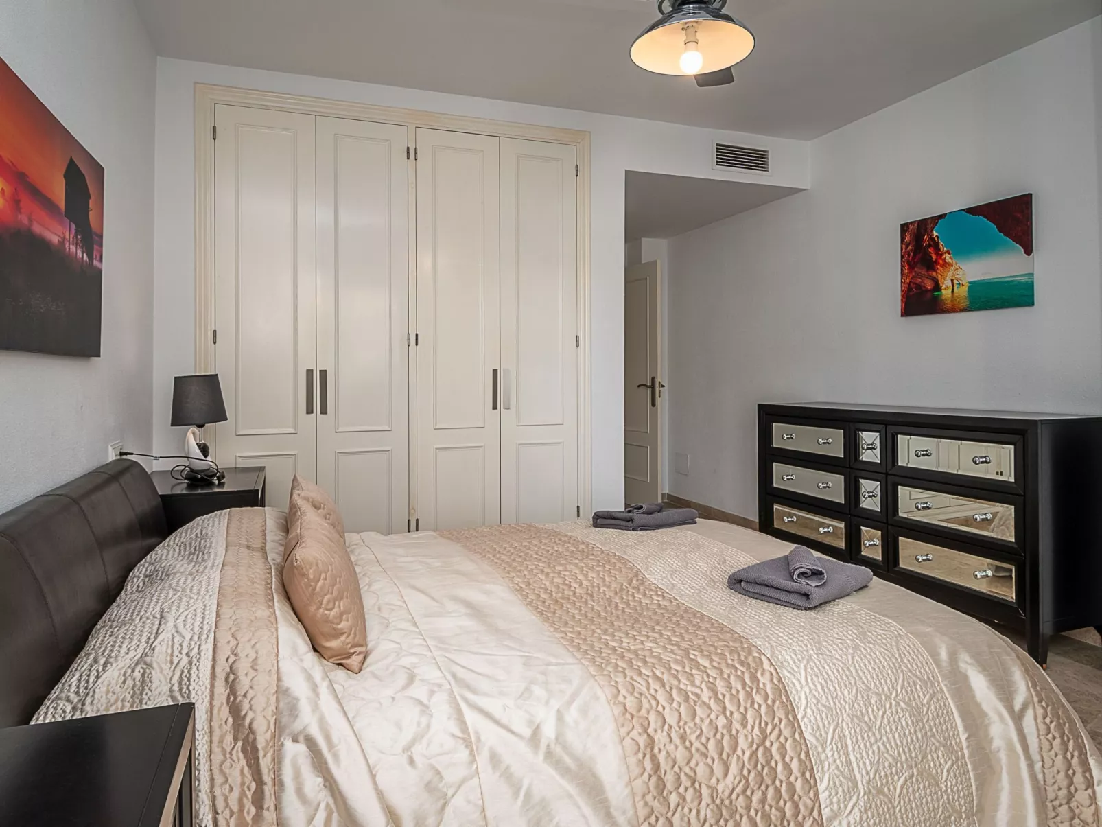 Appartement mit Terrasse-Binnen