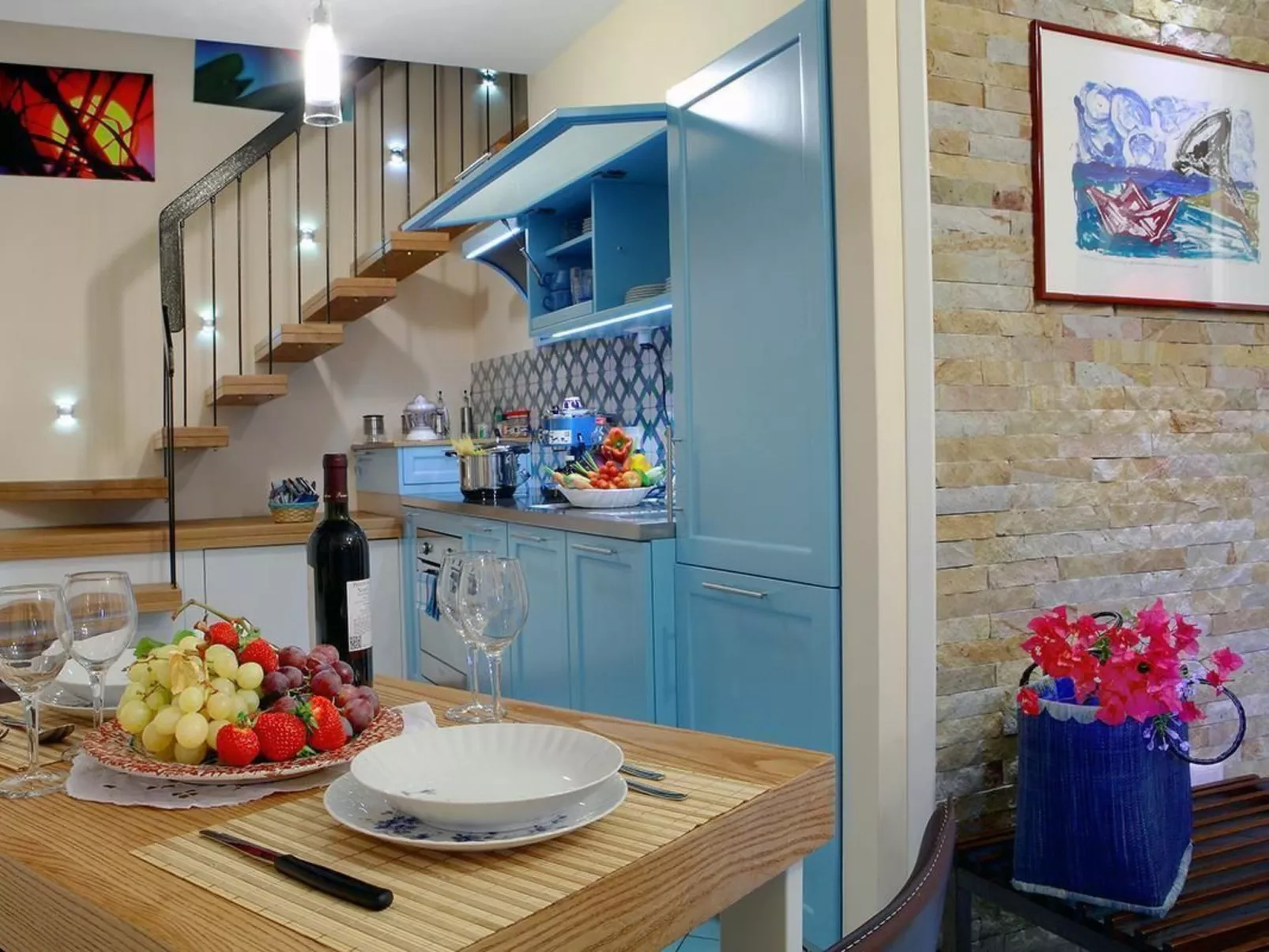 Luna rossa charmantes Haus-Image-tags.info