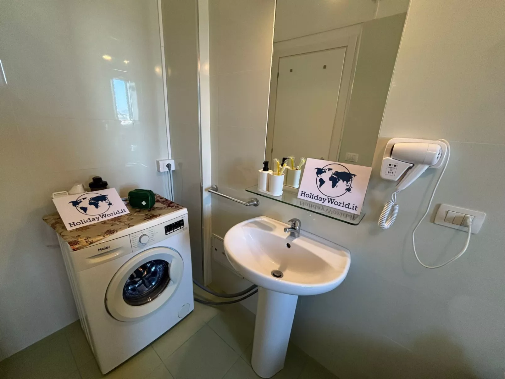 BNB der Nationen 3 von Holiday World-Binnen