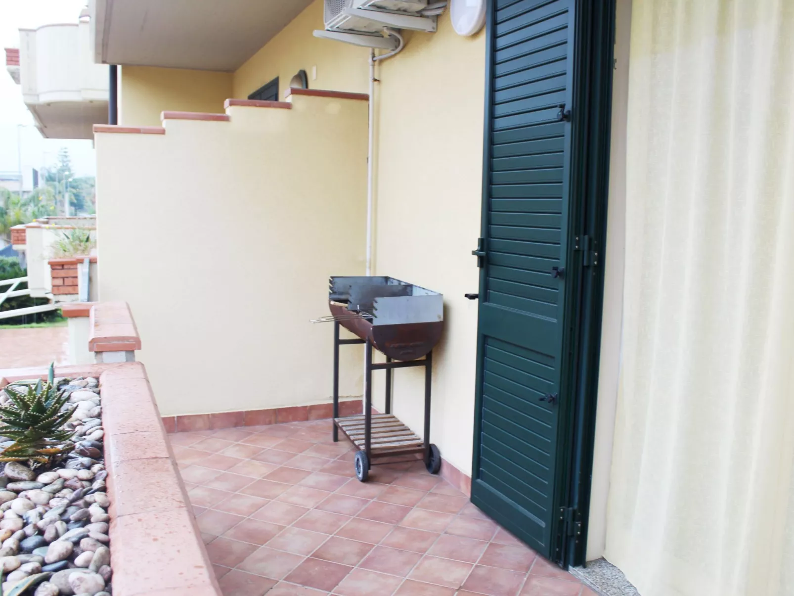 Wohnung im ersten Stock der Residenz Antigua-Image-tags.info