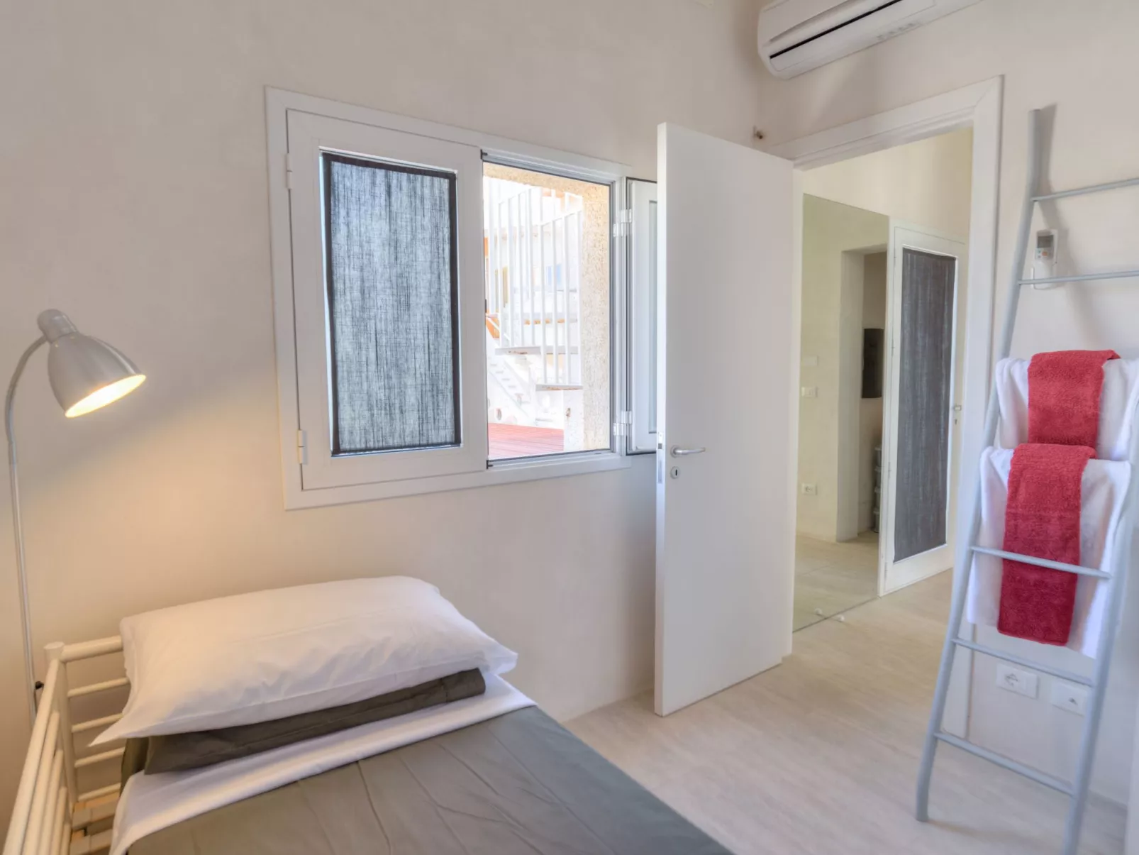 Poseidon, Villa am Meer mit Panoramaterrasse-Binnen