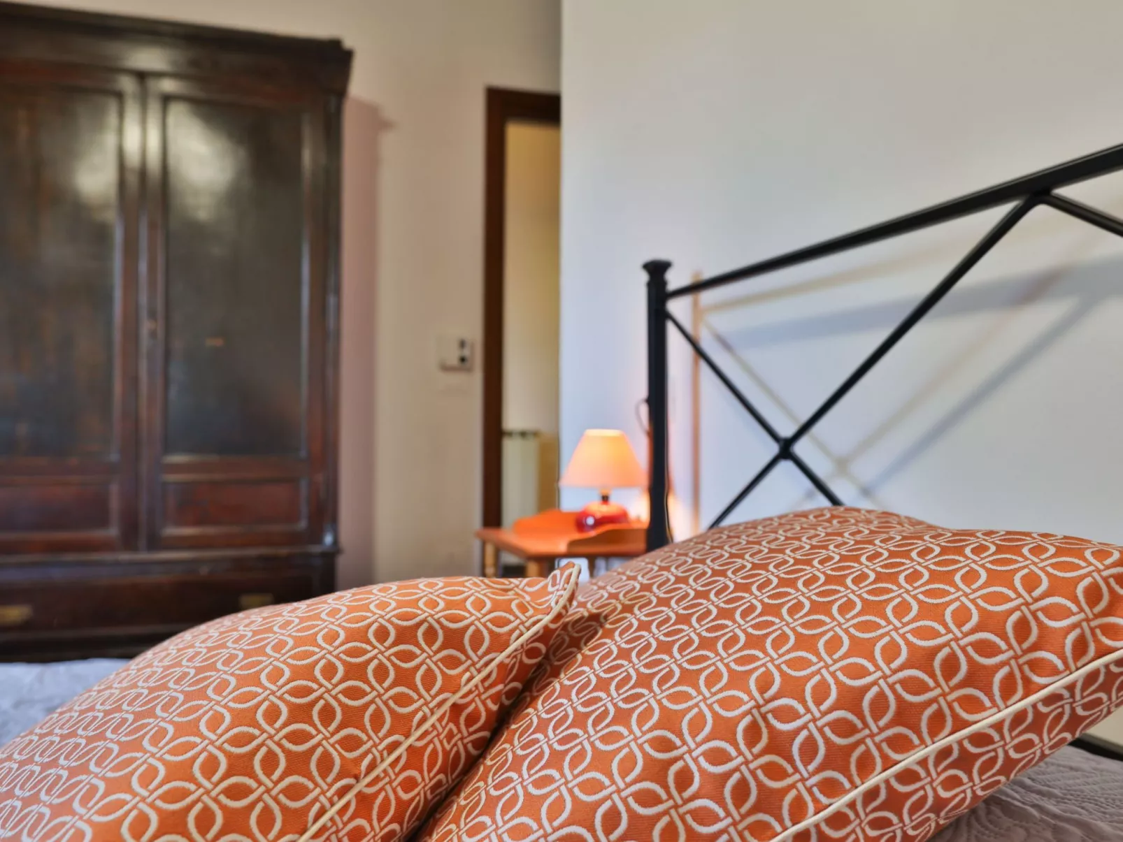 Schönes Apartment mit 2 Schlafzimmern und 2 Bädern-Binnen