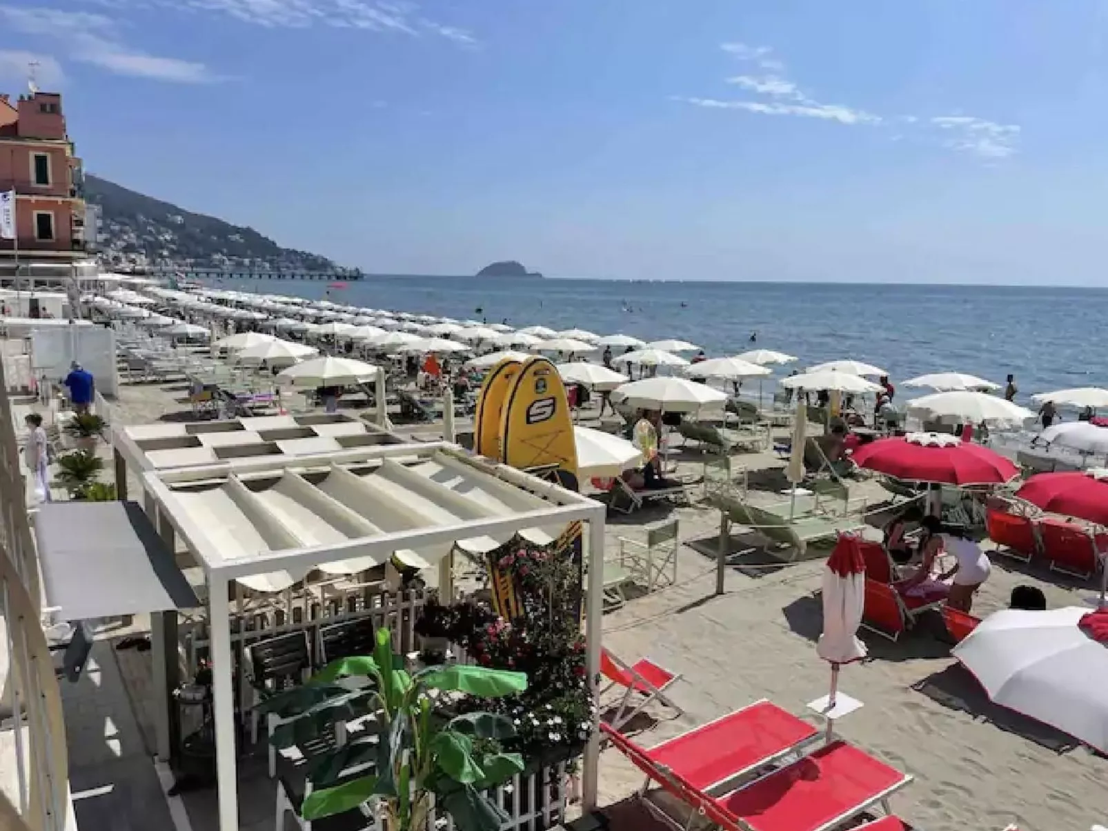 ALASSIO BEACH HOUSE - SEASIDE RELAXED LIVING-Buiten
