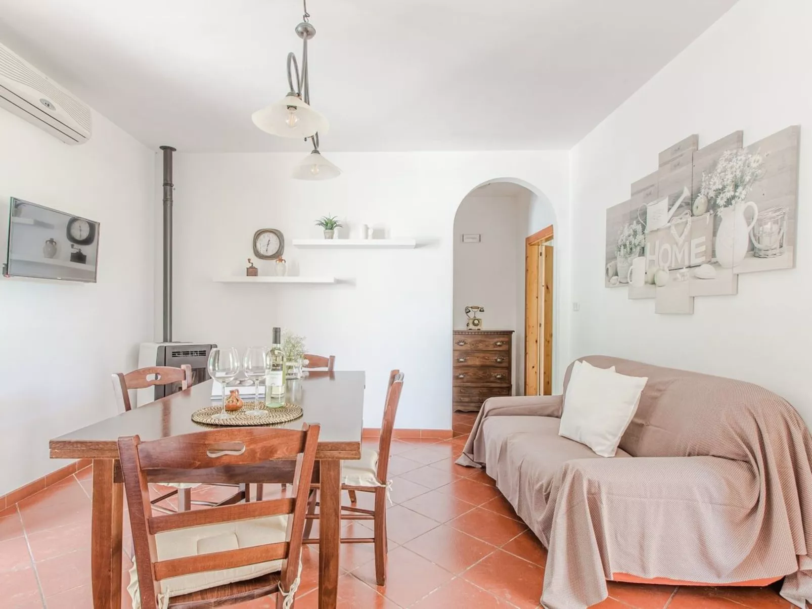 Poggio Trullo mit Pool-Image-tags.info