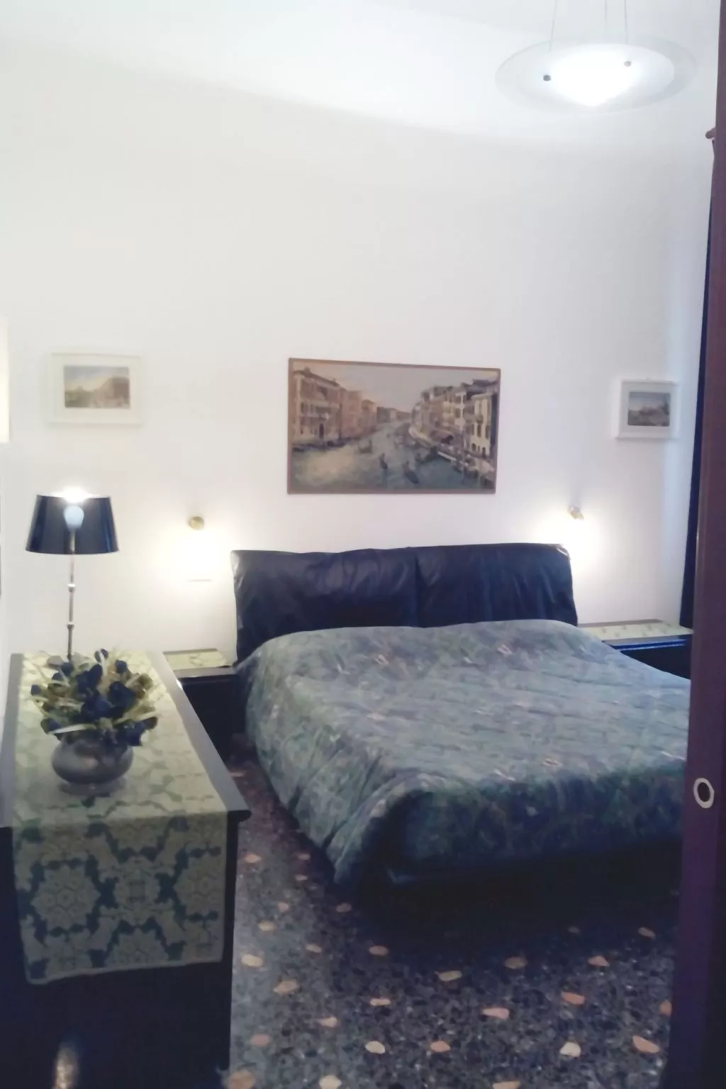 Ca'del Ravano' Wohnung mit Blick aufs Wasser-Binnen