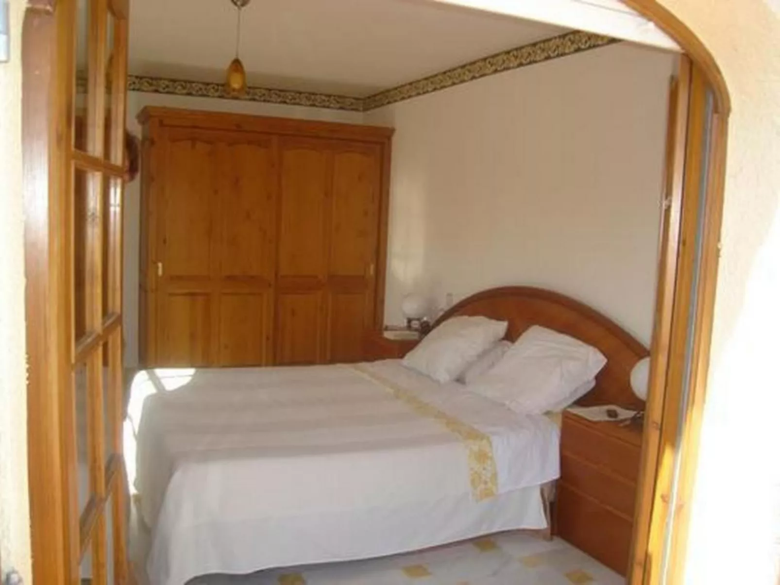 Mit Pool am Meer-Image-tags.info