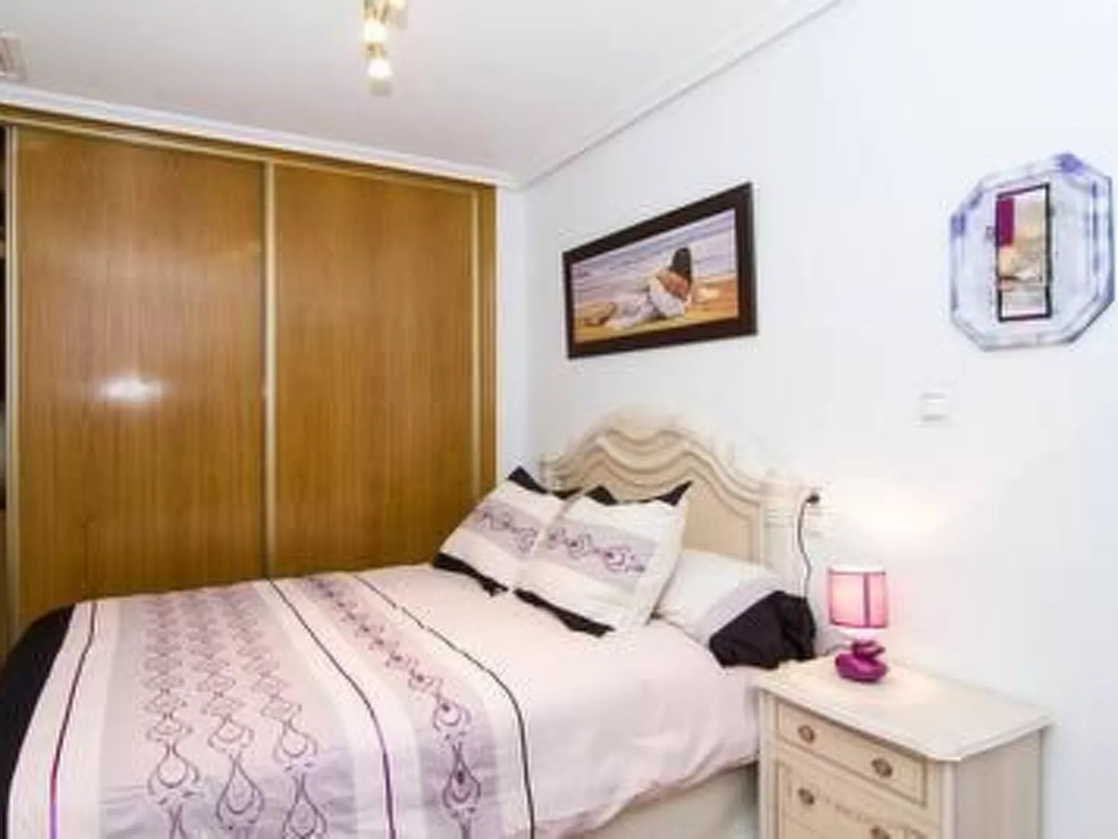 Wohnung mit Terrasse und privatem Pool-Image-tags.info