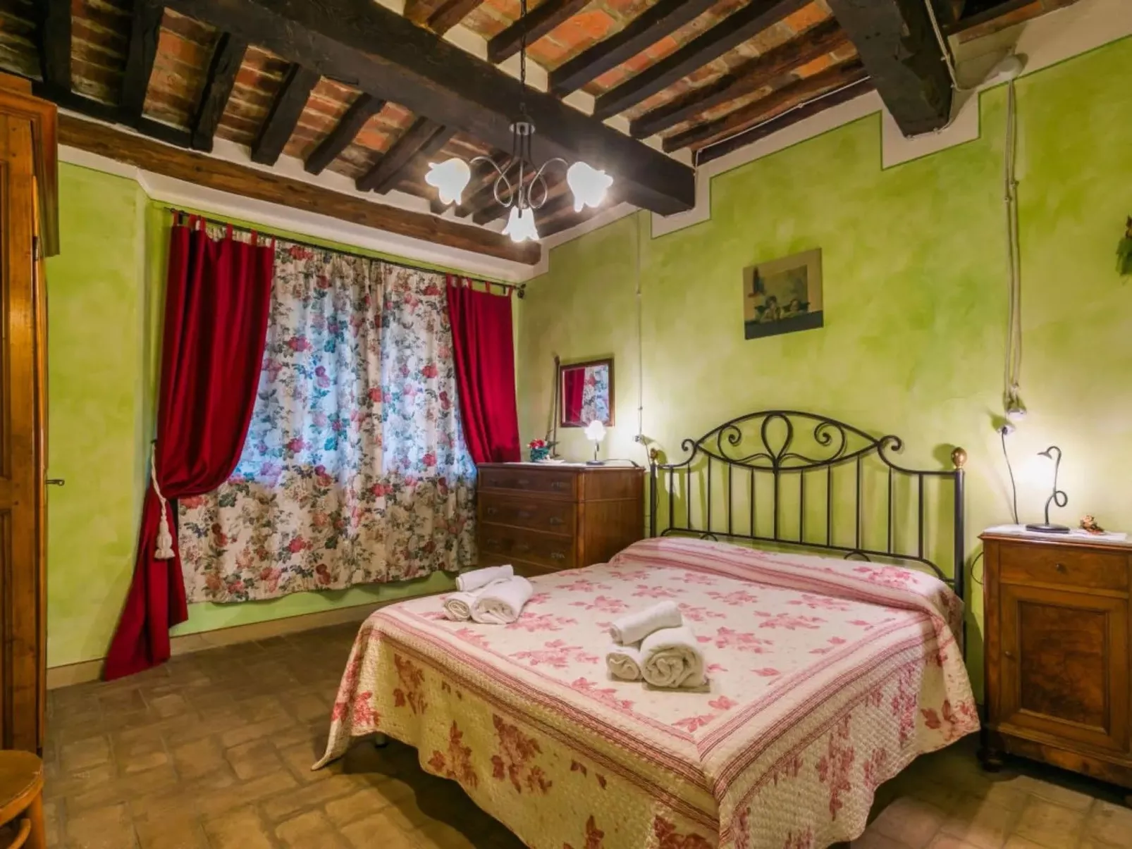 Villa Antica Pietra-Binnen