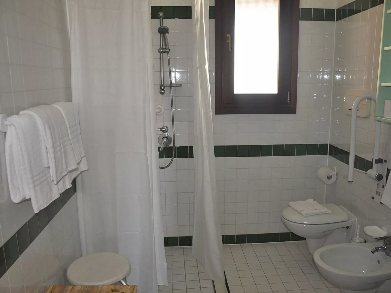 Apt. Eldi 2AS, mit gemeinsamem Schwimmbad-Binnen