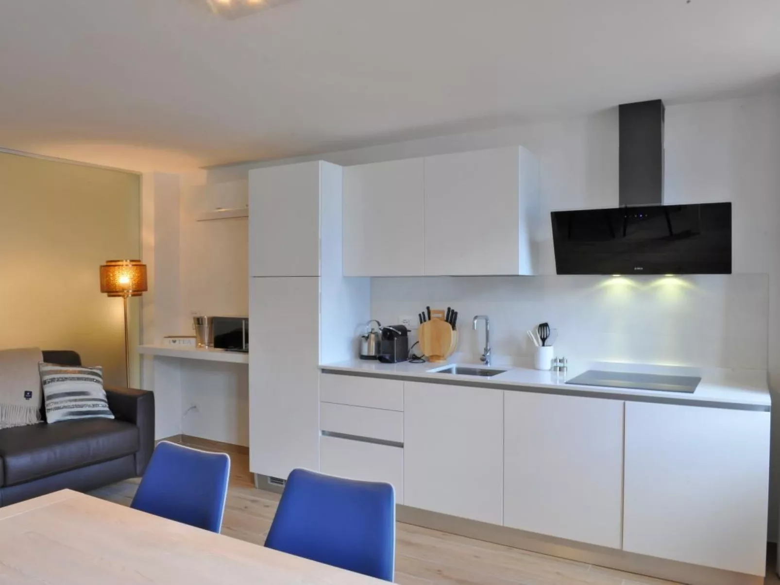 Ein-Zimmer-Wohnung 'Bella Vacanza 7' mit Blick aufs Wasser-Image-tags.info