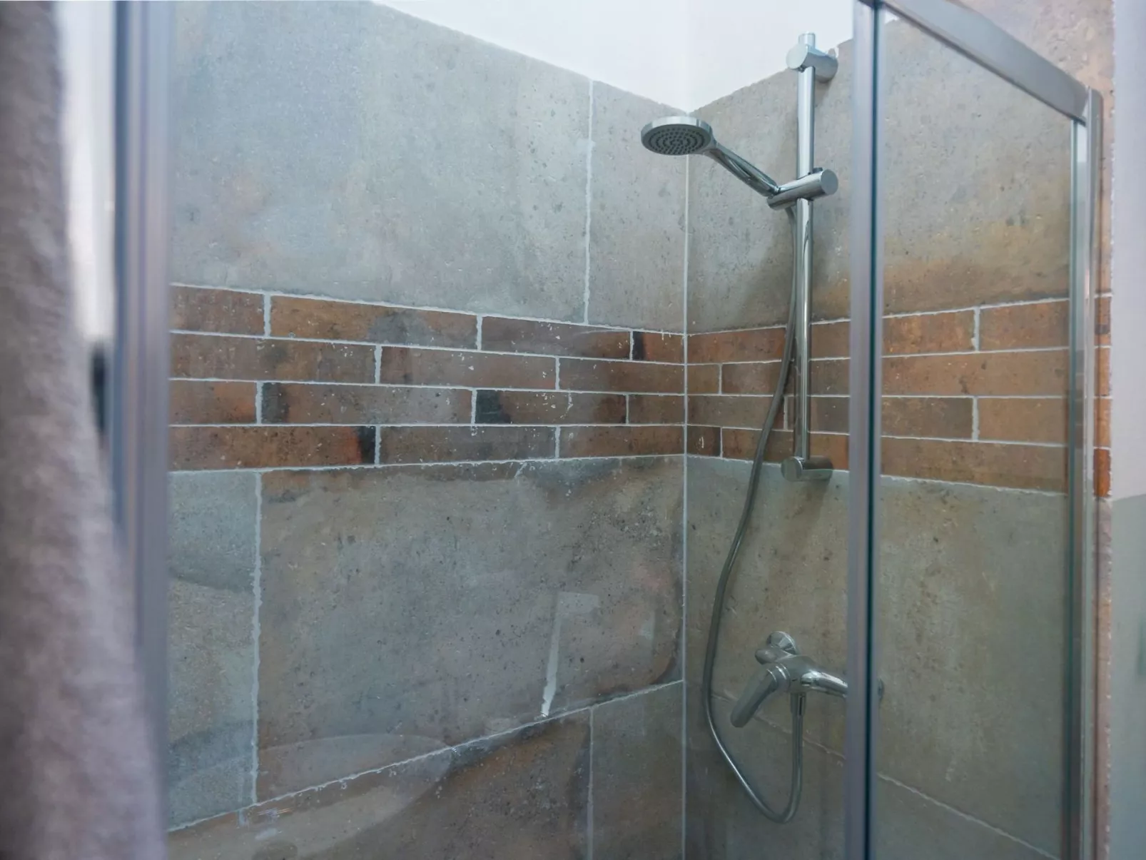 Wohnung in Marina Di Pisa mit Garten