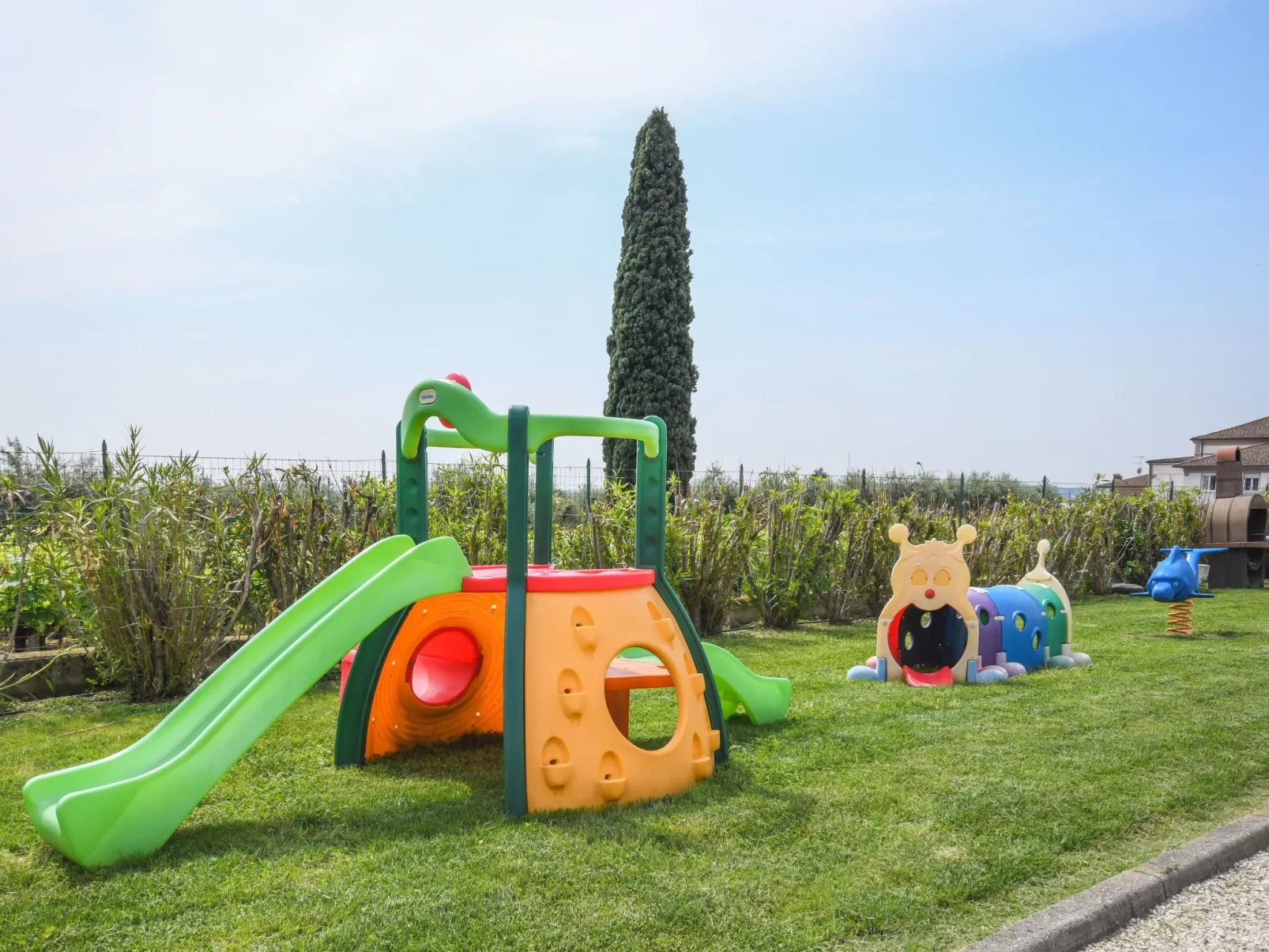 Wohnung mit Seeblick-Buiten