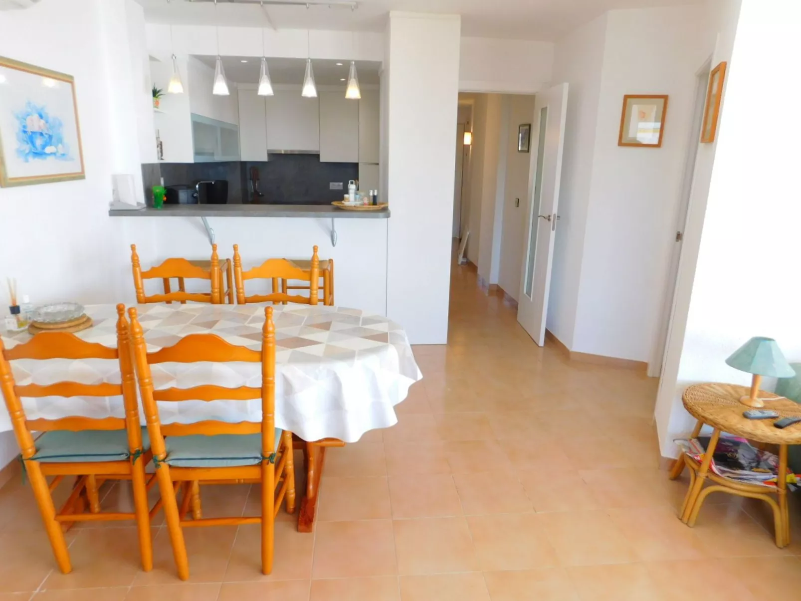 Mit großer Terrasse und Parkplatz in Salatar, Roses-Binnen