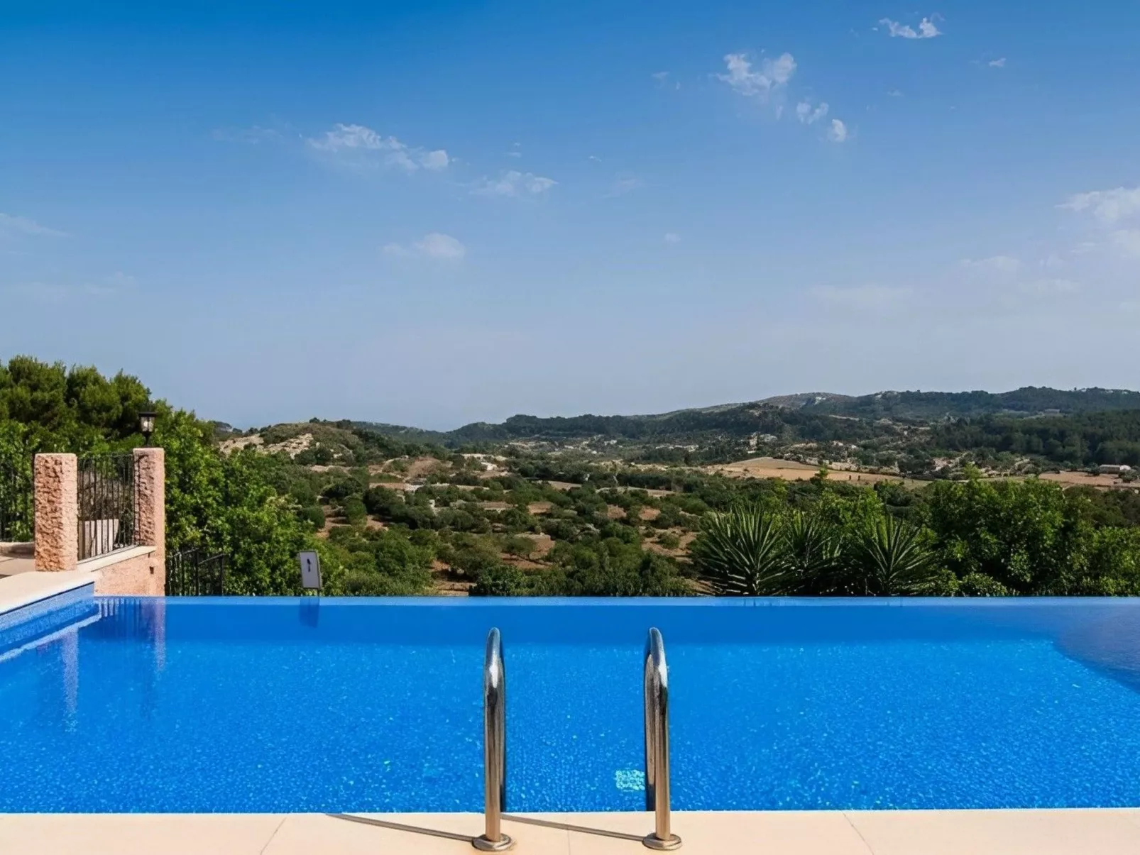 Schöne Finca mit Aussicht, Pool und Jacuzzi-Image-tags.info