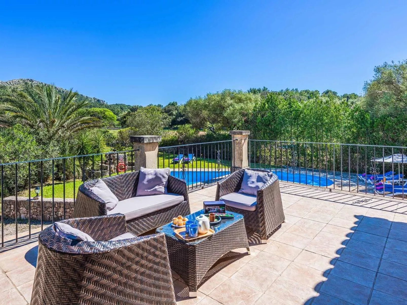 Finca Tomas, Cala Sant Vicenç-Binnen